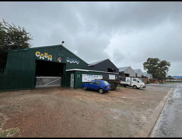 1,700M² WORKSHOP FOR SALE IN DAGGAFONTEIN